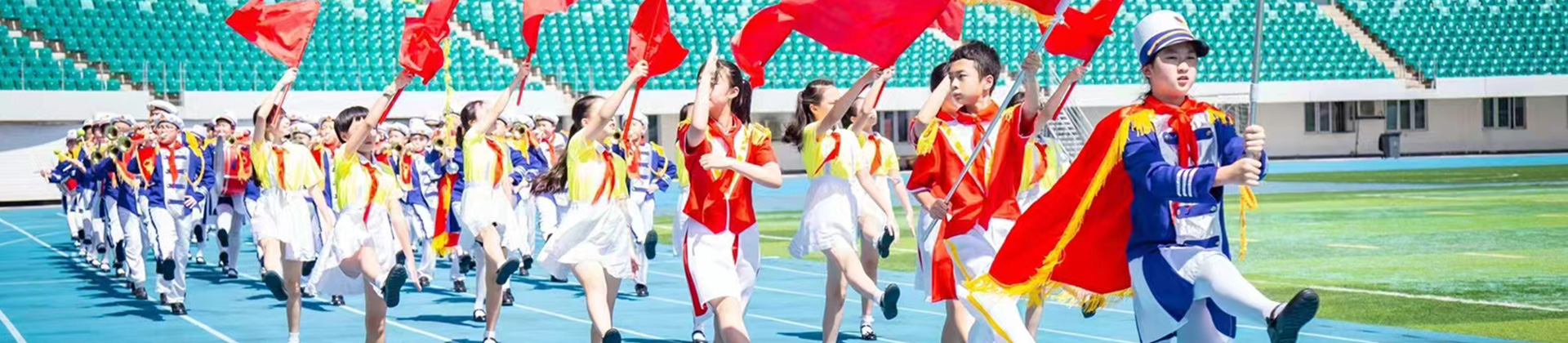 雷锋石膏像 及座架（价格见价目表）-团队室布置-鼓号服仪仗服-少先队鼓号器材-少先队用品-少先队青年号镲-广州市雏鹰文化用品有限公司